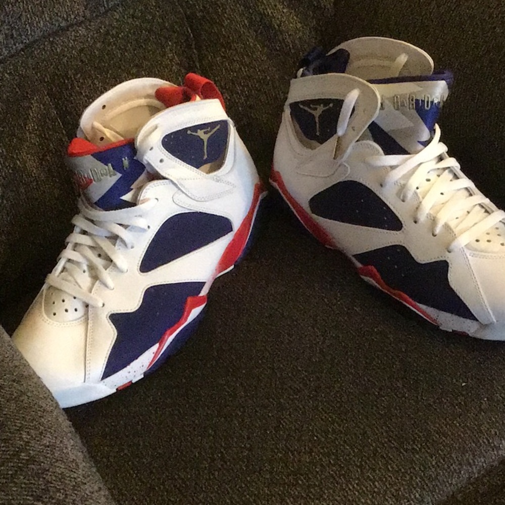 Nike Air Jordan’s -304775-123